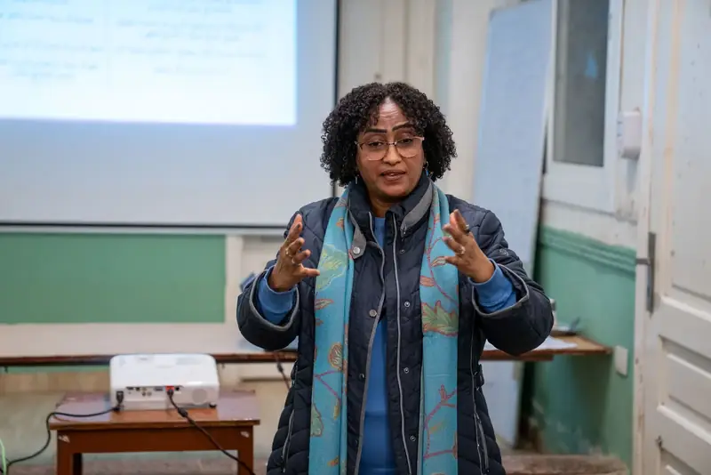 Training session with community members in Cairo